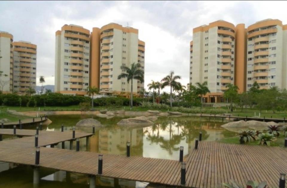 Mountain, Lake And Pool View Apartment Rio de Janeiro Szoba fotó